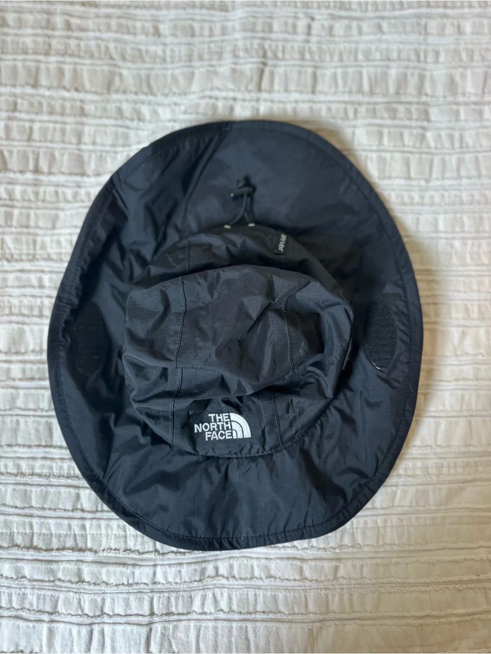 The North Face Hyvent hiking waterproof Black Sun Bucket Hat